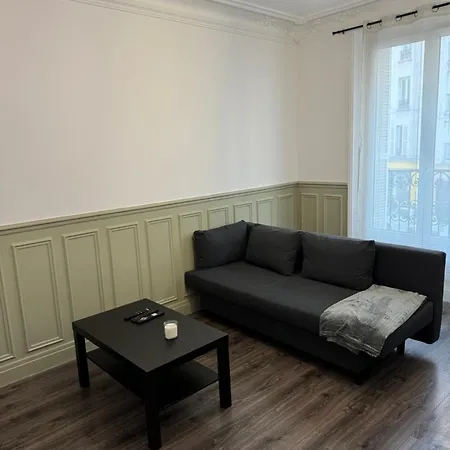 Haussmanien Parigi